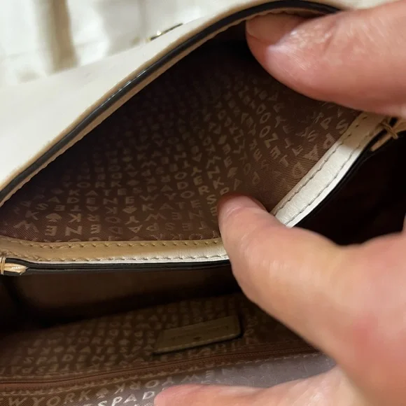 Kate Spade ♠️ Leather Satchel - Picture 9 of 11